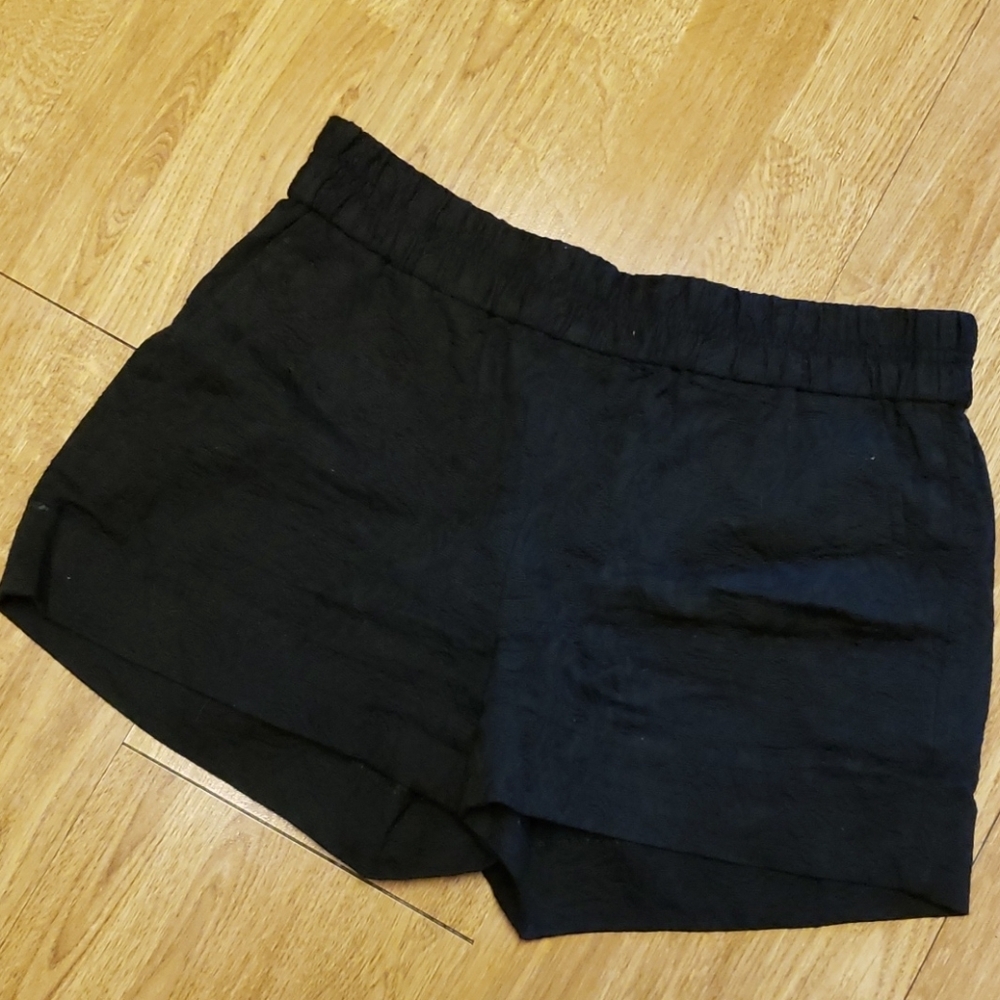 J Crew black embossed pull on shorts 0
